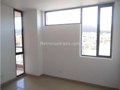 Apartamento de 4 alcobas en venta en Santa Barbara, Bogotá, 250 m² · foto 18 de 20