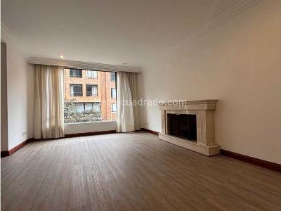 Apartamento de 4 alcobas en venta en Santa Barbara, Bogotá, 250 m² · foto 4 de 20