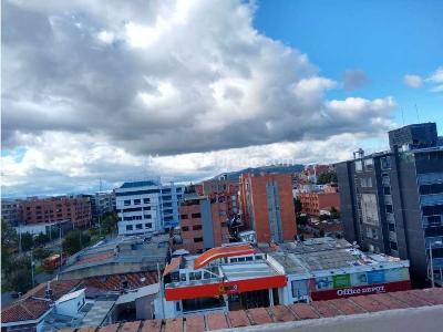 Apartamento de 4 alcobas en venta en Santa Barbara, Bogotá, 250 m² · foto 8 de 20