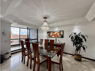 Apartamento de 3 alcobas en venta en Santa Barbara, Bogotá, 209 m² · foto 4 de 20
