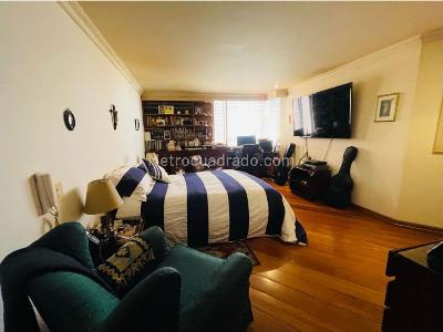 Apartamento en venta en Los Rosales, Bogotá · foto 11 de 20
