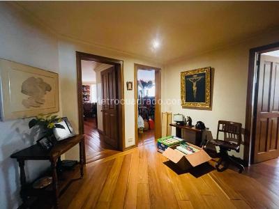 Apartamento en venta en Los Rosales, Bogotá · foto 7 de 20