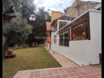 Casa en venta en Santa Barbara, Bogotá · foto 12 de 14