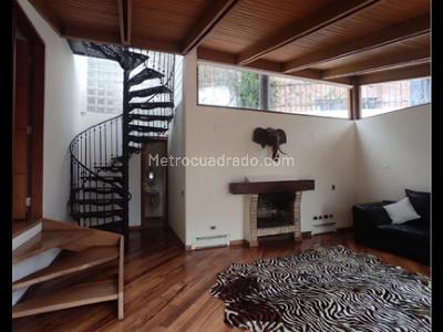 Casa en venta en Santa Barbara, Bogotá · foto 5 de 14