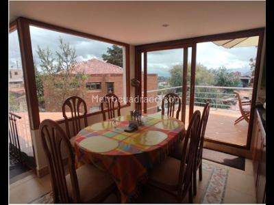 Casa en venta en Santa Barbara, Bogotá · foto 7 de 14