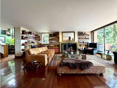 Apartamento de 3 alcobas en venta en La Cabrera, Bogotá, 381 m² · foto 2 de 18