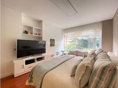Apartamento en venta en Los Rosales, Bogotá · foto 11 de 20