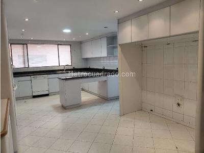 Apartamento en venta en La Cabrera, Bogotá · foto 8 de 20