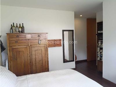 Apartamento de 4 alcobas en venta en Lindaraja, Bogotá, 316 m² · foto 12 de 20