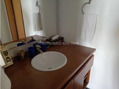 Apartamento de 4 alcobas en venta en Lindaraja, Bogotá, 316 m² · foto 18 de 20