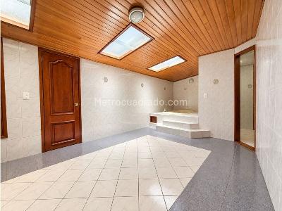 Apartamento en venta en Santa Barbara, Bogotá · foto 14 de 20