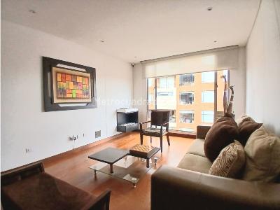 Apartamento de 2 alcobas en venta en Bogotá, 94 m² · foto 3 de 12