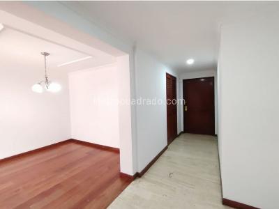 Apartamento en venta en Santa Barbara, Bogotá · foto 4 de 20