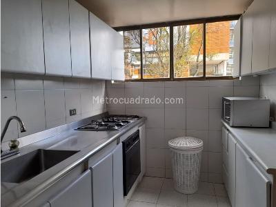 Apartamento de 3 alcobas en venta en Chico, Bogotá, 145 m² · foto 14 de 20