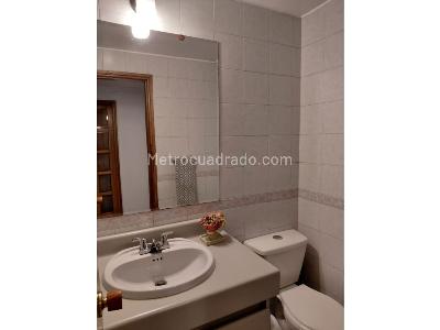 Apartamento de 3 alcobas en venta en Chico, Bogotá, 145 m² · foto 19 de 20