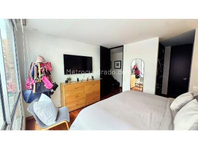 Apartamento de 2 alcobas en venta en Chico, Bogotá, 104 m² · foto 10 de 17