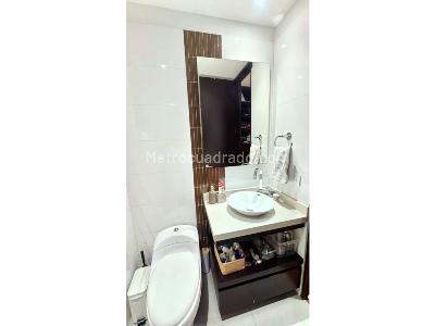 Apartamento de 2 alcobas en venta en Chico, Bogotá, 104 m² · foto 14 de 17