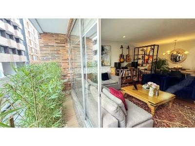 Apartamento de 2 alcobas en venta en Chico, Bogotá, 104 m² · foto 5 de 17