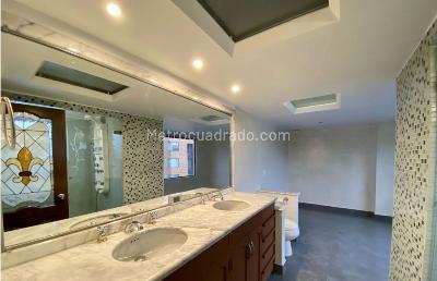 Apartamento de 3 alcobas en venta en Usaquen, Bogotá, 200 m² · foto 16 de 20