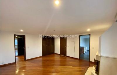 Apartamento de 3 alcobas en venta en Usaquen, Bogotá, 200 m² · foto 17 de 20