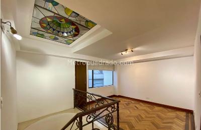 Apartamento de 3 alcobas en venta en Usaquen, Bogotá, 200 m² · foto 18 de 20