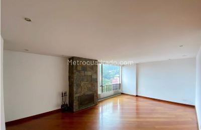 Apartamento de 3 alcobas en venta en Usaquen, Bogotá, 200 m² · foto 2 de 20