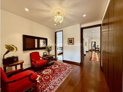 Apartamento de 3 alcobas en venta en Los Rosales, Bogotá, 321 m² · foto 11 de 19