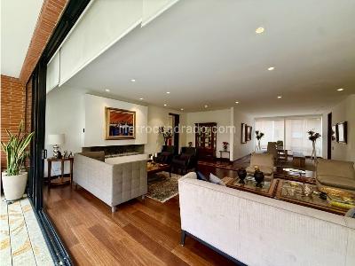 Apartamento de 3 alcobas en venta en Los Rosales, Bogotá, 321 m² · foto 6 de 19
