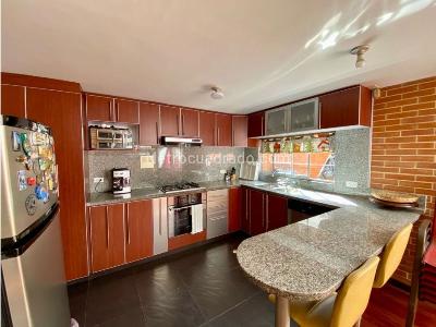 Casa en venta en Usaquen, Bogotá · foto 10 de 20