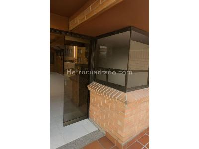 Apartamento de 3 alcobas en venta en Usaquen, Bogotá, 98 m² · foto 15 de 18