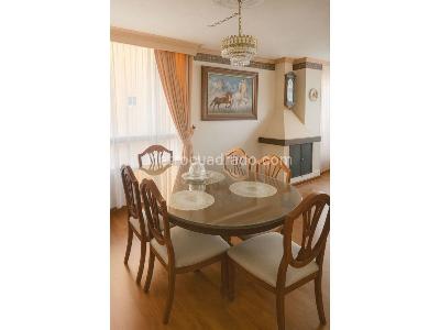 Apartamento de 3 alcobas en venta en Usaquen, Bogotá, 98 m² · foto 2 de 18