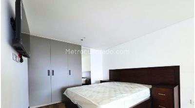 Apartaestudio en venta en Chico Norte, Bogotá, 40 m² · foto 5 de 19