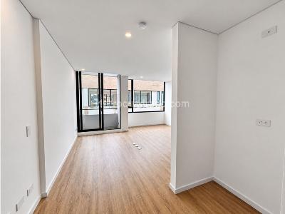 Apartaestudio en venta en Cedritos, Bogotá, 41 m² · foto 6 de 10