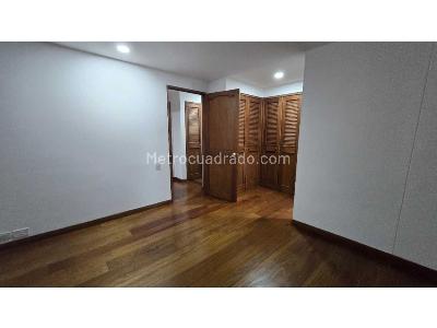 Apartamento en venta en Usaquen, Bogotá · foto 3 de 13