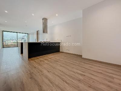 Apartamento de 2 alcobas en venta en Chico Norte, Bogotá, 114 m² · foto 3 de 15