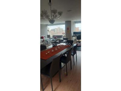 Apartamento de 3 alcobas en venta en Los Rosales, Bogotá, 200 m² · foto 7 de 10