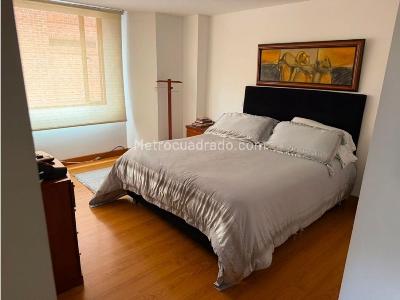 Apartamento de 3 alcobas en venta en Chico Norte, Bogotá, 180 m² · foto 11 de 15