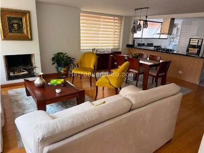 Apartamento de 3 alcobas en venta en Chico Norte, Bogotá, 180 m² · foto 1 de 15