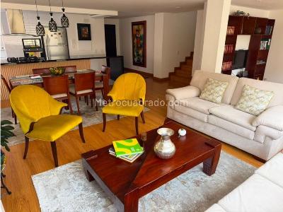 Apartamento de 3 alcobas en venta en Chico Norte, Bogotá, 180 m² · foto 2 de 15