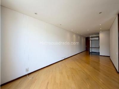 Apartamento de 1 alcoba en venta en Chico Norte, Bogotá, 70 m² · foto 3 de 10