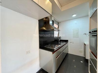 Apartamento de 1 alcoba en venta en Chico Norte, Bogotá, 70 m² · foto 4 de 10