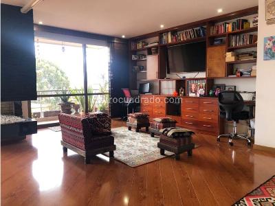 Apartamento de 4 alcobas en venta en Suba, Bogotá, 223 m² · foto 4 de 12