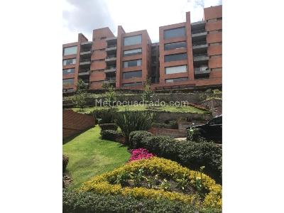 Apartamento de 4 alcobas en venta en Suba, Bogotá, 223 m² · foto 7 de 12