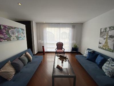 Apartaestudio en venta en Chico Norte, Bogotá, 49 m² · foto 3 de 12