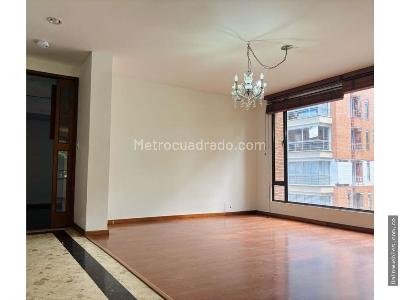 Apartamento de 3 alcobas en venta en Usaquen, Bogotá, 220 m² · foto 4 de 19