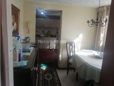 Casa de 4 alcobas en venta en Suba, Bogotá, 302 m² · foto 8 de 13