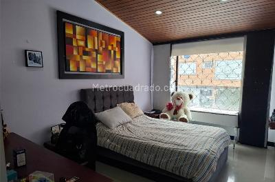 Casa de 5 alcobas en venta en Suba, Bogotá, 244 m² · foto 6 de 20