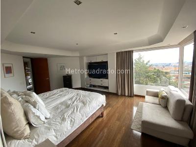 Apartamento de 4 alcobas en venta en Los Rosales Chico, Bogotá, 360 m² · foto 15 de 20