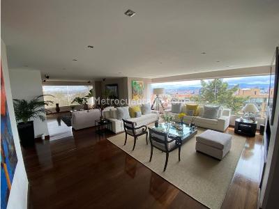 Apartamento de 4 alcobas en venta en Los Rosales Chico, Bogotá, 360 m² · foto 6 de 20