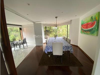 Apartamento de 4 alcobas en venta en Los Rosales Chico, Bogotá, 360 m² · foto 8 de 20